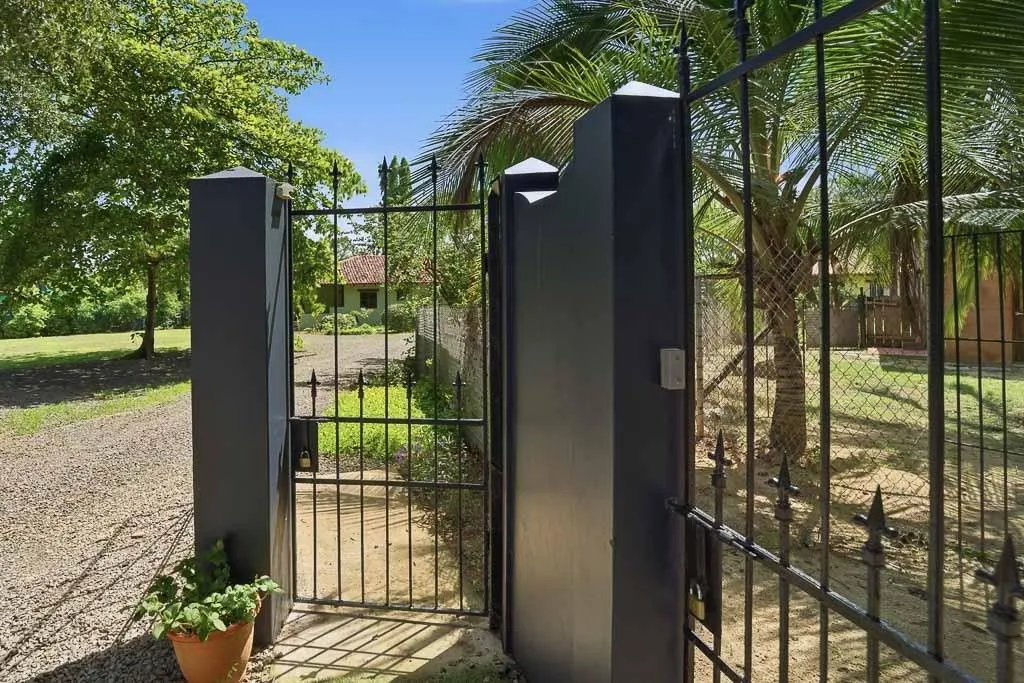 Custom Country Home with Casita in Pedasi
