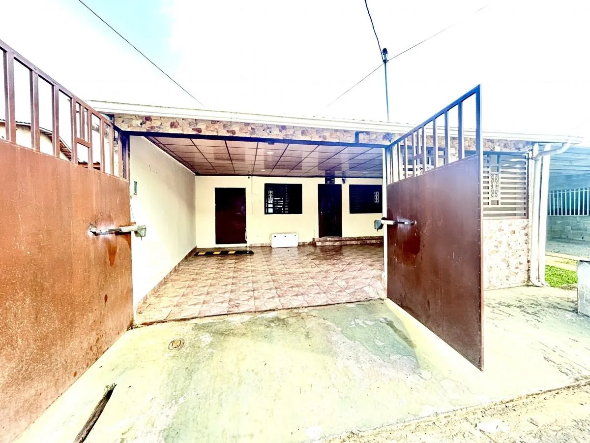 For Sale in Residencial Las Lomas, La Chorrera