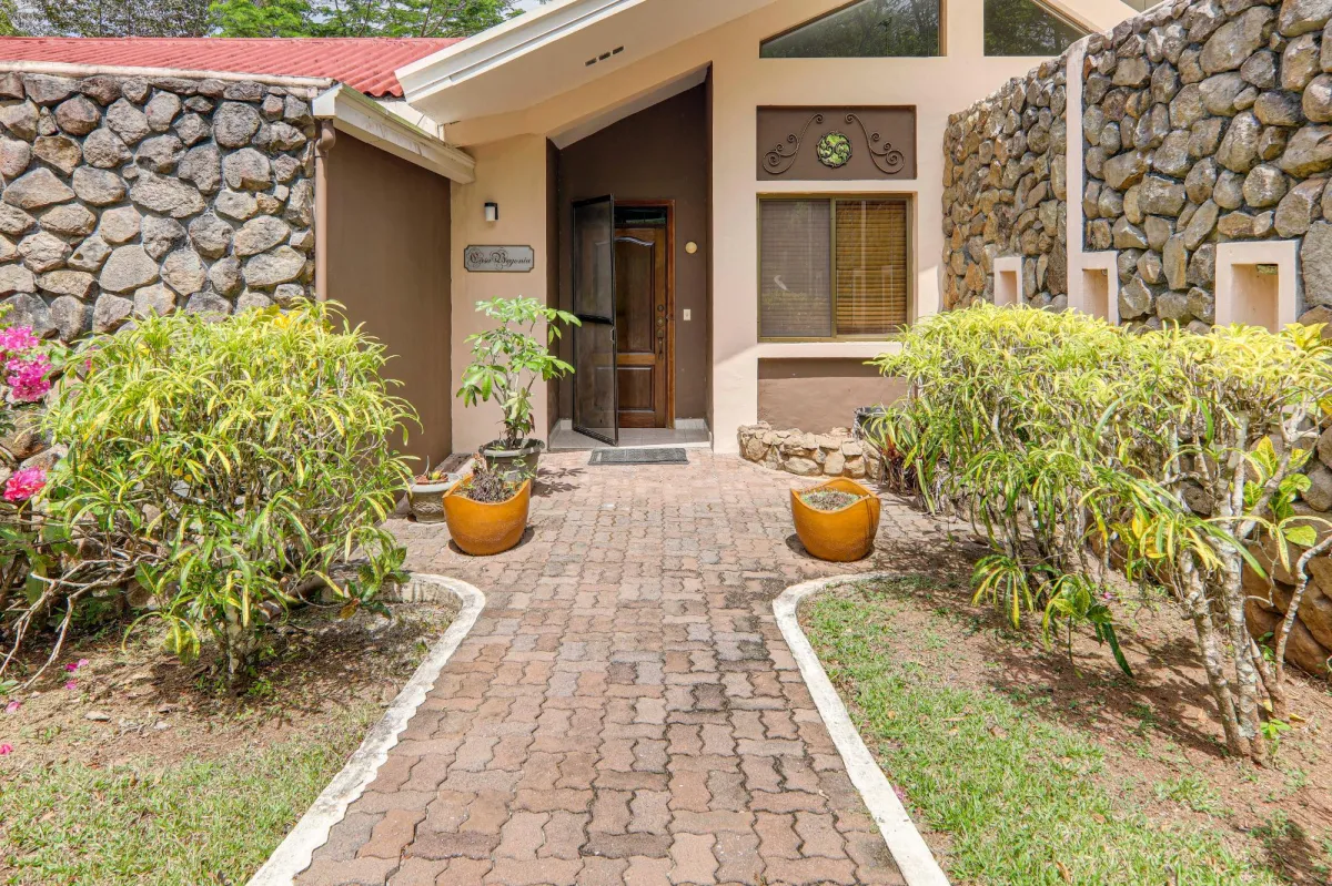 Brisas de los Lagos en Chorrera: En venta y/o Alquiler