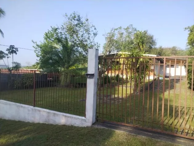FOR SALE – 1,200 m² PROPERTY WITH TWO HOUSES